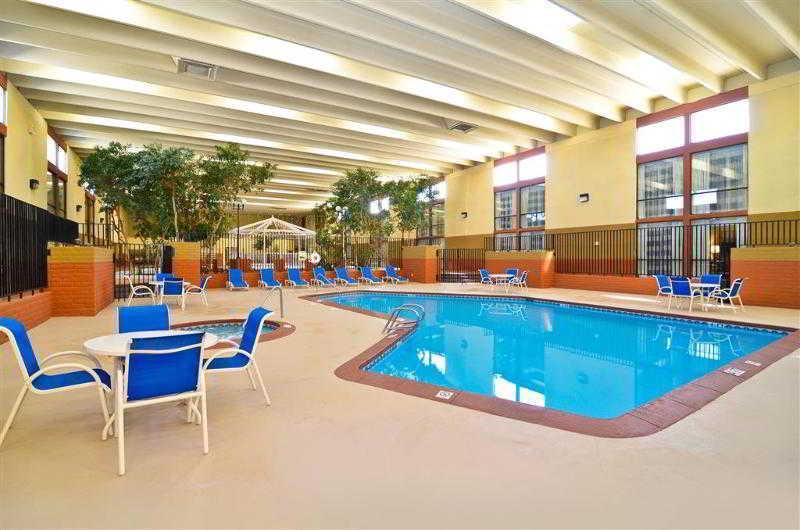 Clarion Inn & Suites Roswell Exterior foto